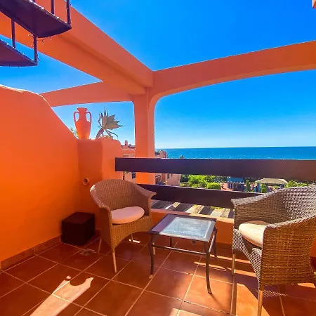 Apartment Playa Del Angel Estepona